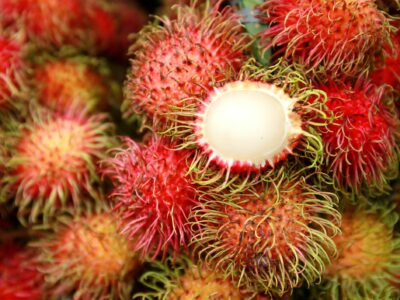 Rambutan | රඹුටන්